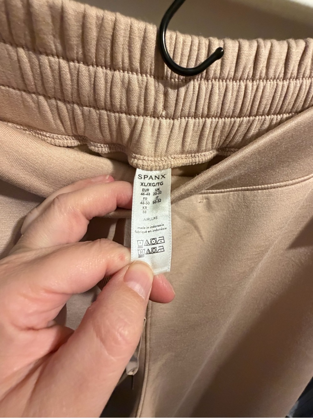 SPANX Air Essentials Wide Leg Drawstring Pants in Dusty Pink XL - Picture 4 of 5